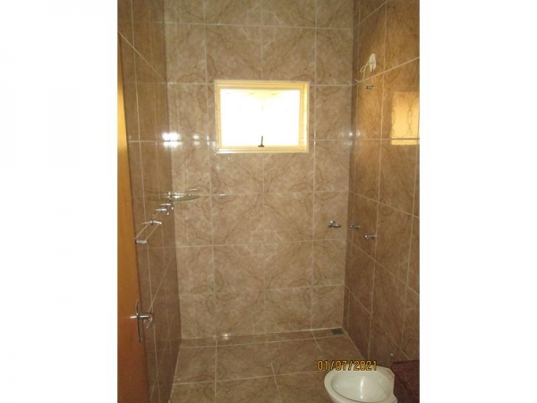 Rua Duarte Ferreira Canha, 335 Fds