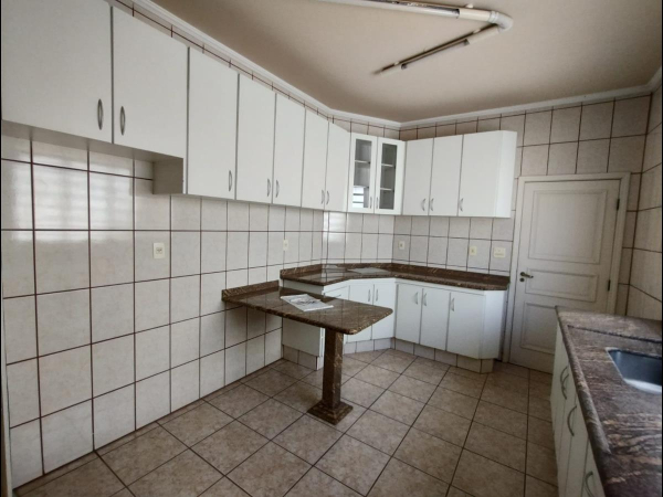 Av. Manoel Bento da Cruz, 1162