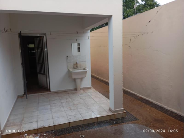 Av. Marginal  Maria Chica, 1241