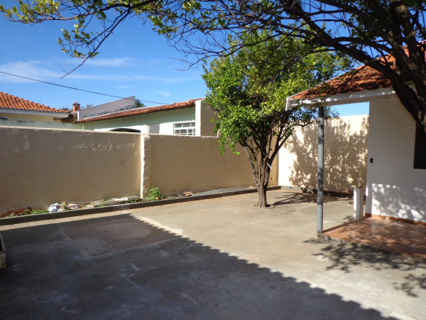 Rua Ramalho Franco, 964.