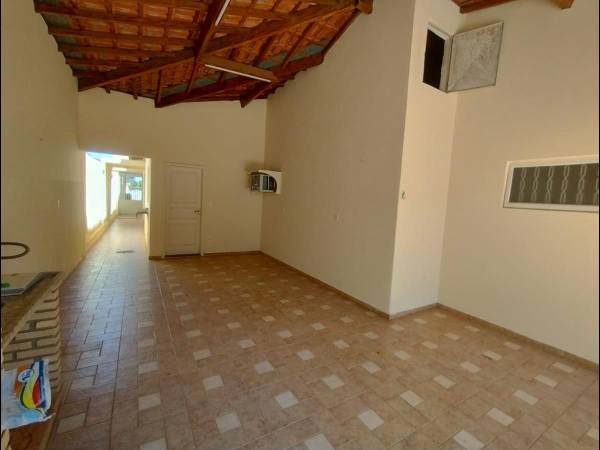 Av. Manoel Bento da Cruz, 1162