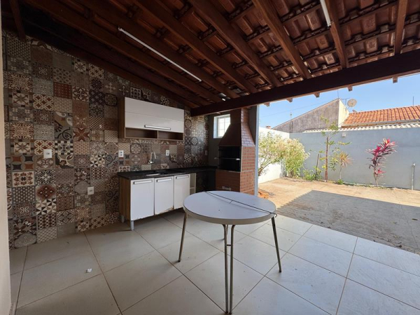 Av. do Estádio, 1123