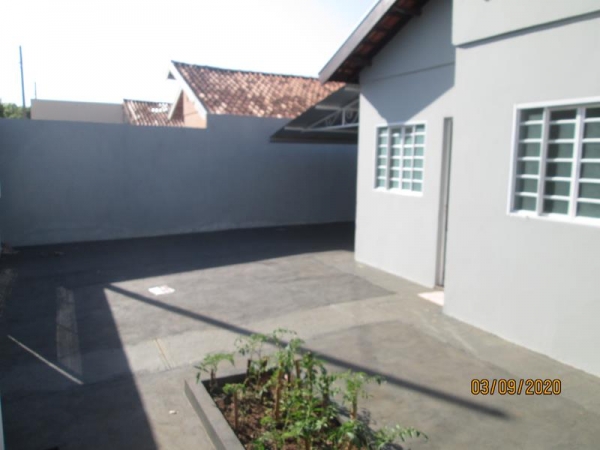 Rua Francisco Barbosa dos Santos - 639