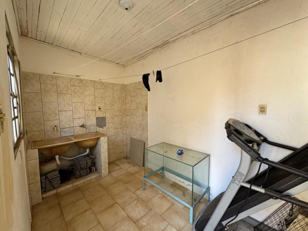 Av. do Estádio, 1123