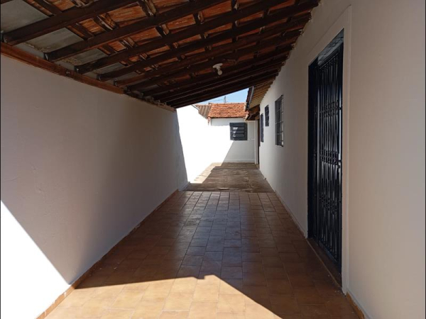 Rua Jeny Teixeira de Souza, 243