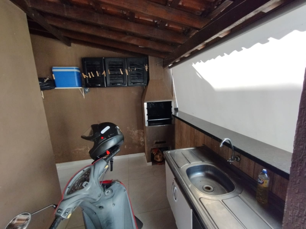 Rua Antonio Parro, 49 