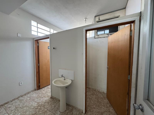 Rua Duarte Ferreira Canha, 701