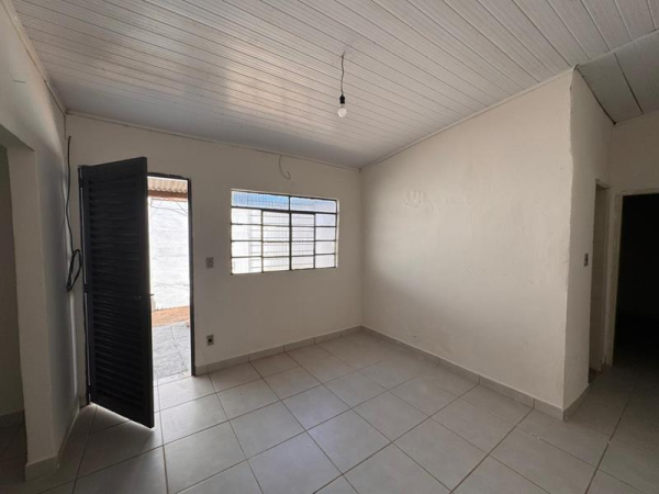 Rua Alberto de Souza Nobre 1007 - Fds