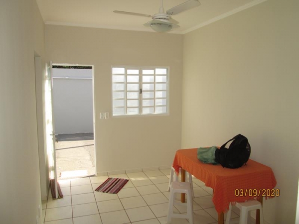 Rua Francisco Barbosa dos Santos - 639