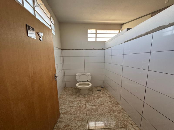 Rua Duarte Ferreira Canha, 701