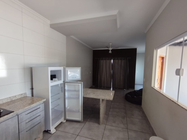 Av Elisio Benante, 594