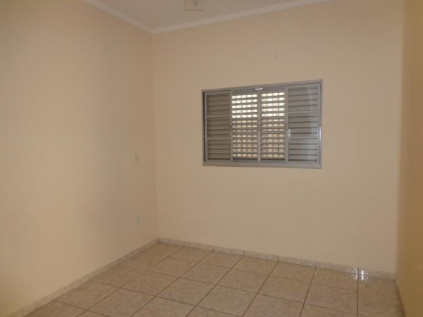 Rua Francisco Costa Serrador, 144