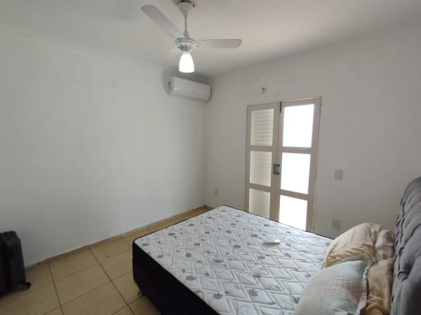 Rua Antonio Parro, 49 