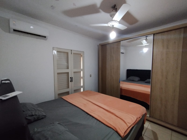 Rua Antonio Parro, 49 