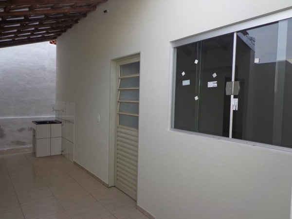 Rua Guilherme Scudeller, 335 Fundos