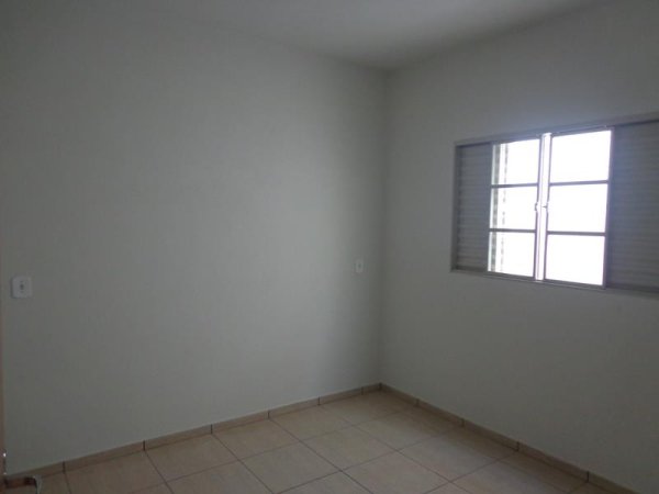 Rua Guilherme Scudeller, 335 Fundos