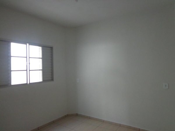 Rua Guilherme Scudeller, 335 Fundos