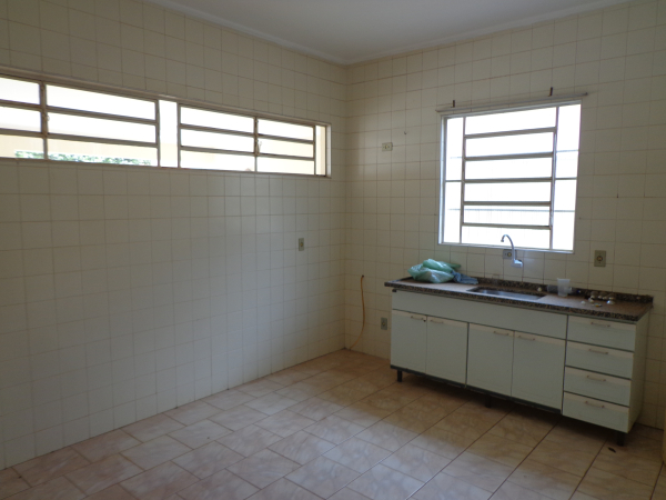 Rua Belmiro Lopes, 75