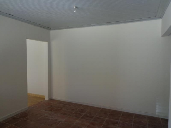 Rua Segisfredo Pesqueiro, 241 Fundos