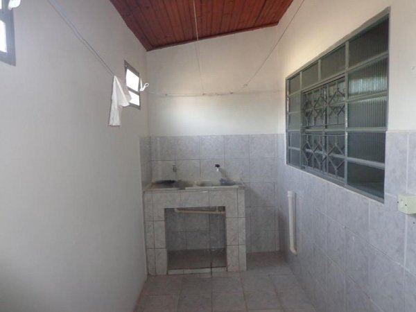 Rua Joaquim V. Padial, 924