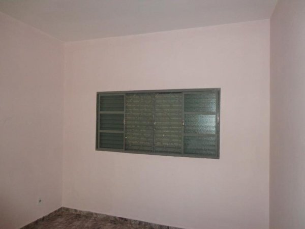 Rua Joaquim V. Padial, 924