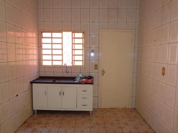 Rua Engracia Soares Fogaça, 314.