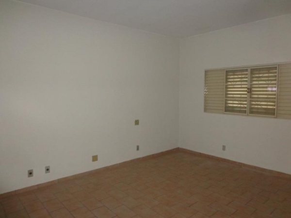 Av. Luis Osorio, 174- Apto 1