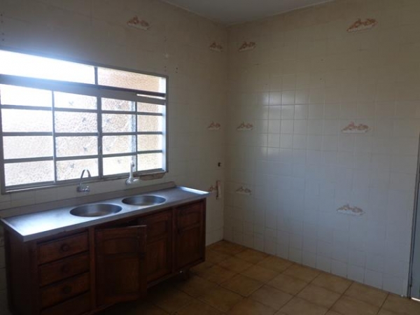 Rua João Jorge Geraissate 277