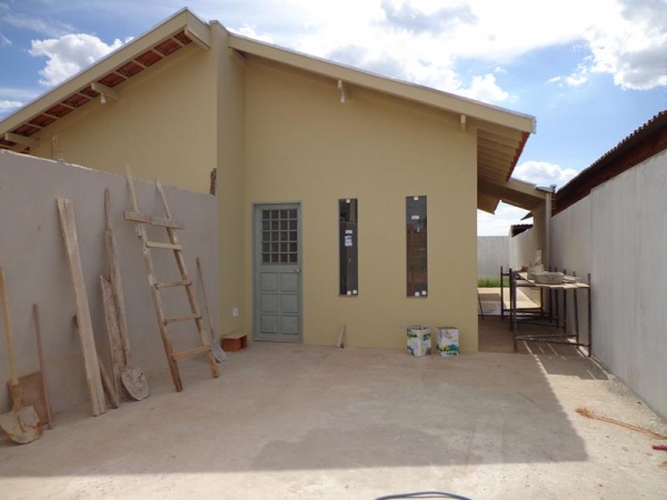 Av. Santa Casa, 2033