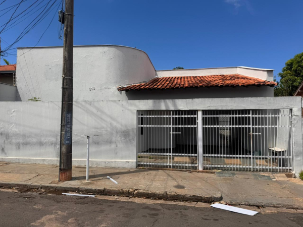 Rua Treze de Maio, 838