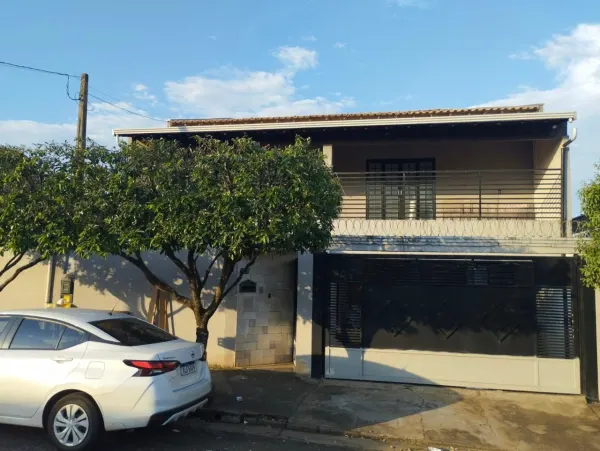 Rua Piauí,.